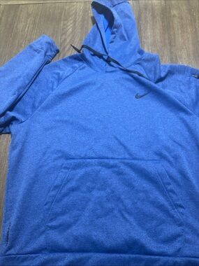Nike Men’s Royal Blue Pullover Hoodie with Swoosh